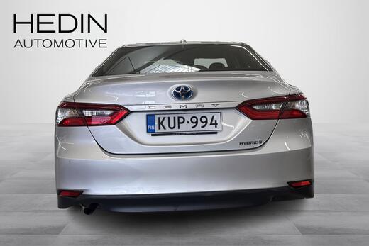 Toyota Camry vaihtoauto