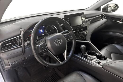 Toyota Camry vaihtoauto