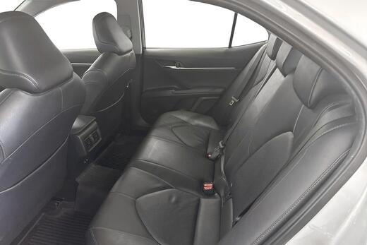 Toyota Camry vaihtoauto