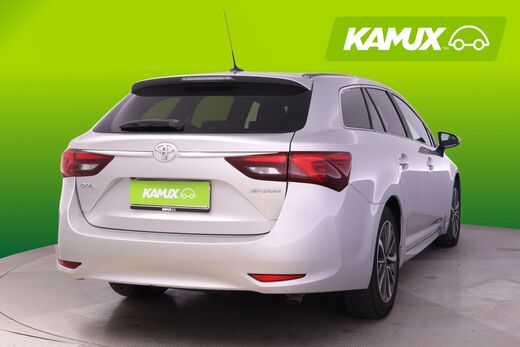 Toyota Avensis vaihtoauto