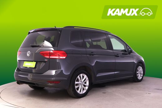 Volkswagen Touran vaihtoauto