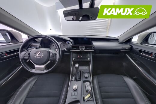 Lexus IS vaihtoauto