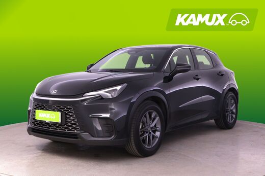 Lexus LBX vaihtoauto