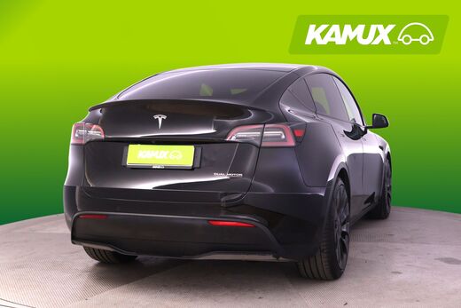 Tesla Model Y vaihtoauto