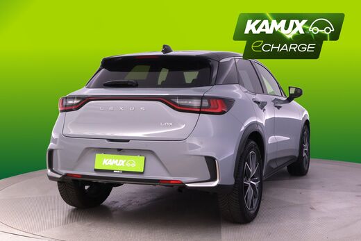 Lexus LBX vaihtoauto