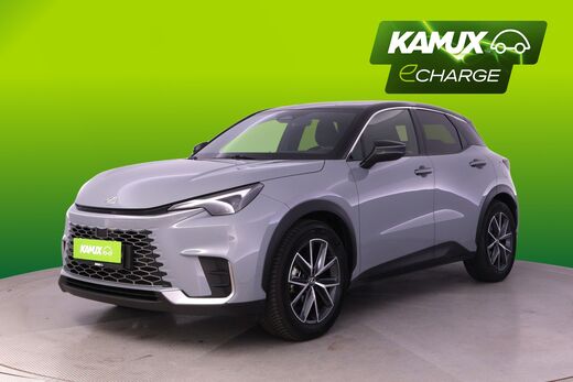 Lexus LBX vaihtoauto