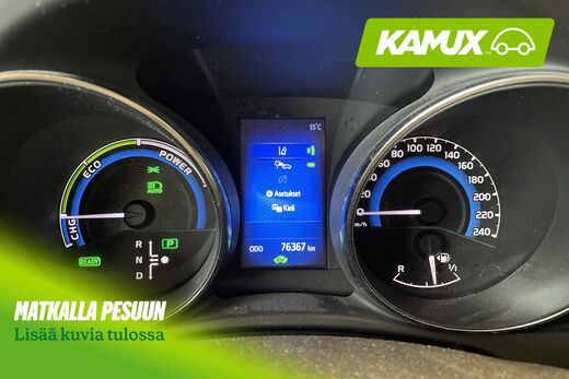 Toyota Auris vaihtoauto
