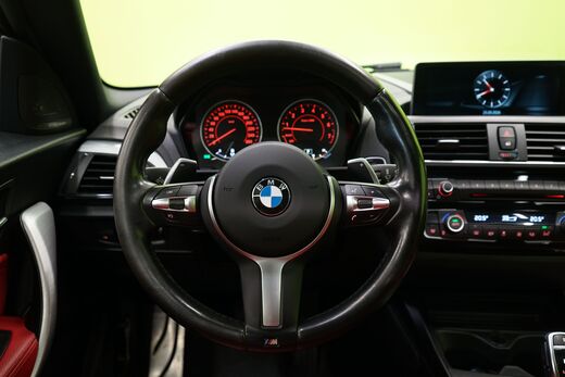 BMW M240i vaihtoauto