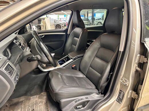 Volvo XC70 vaihtoauto