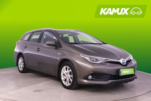 Toyota Auris vaihtoauto