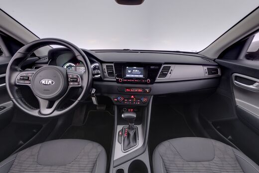 Kia Niro plug-in vaihtoauto