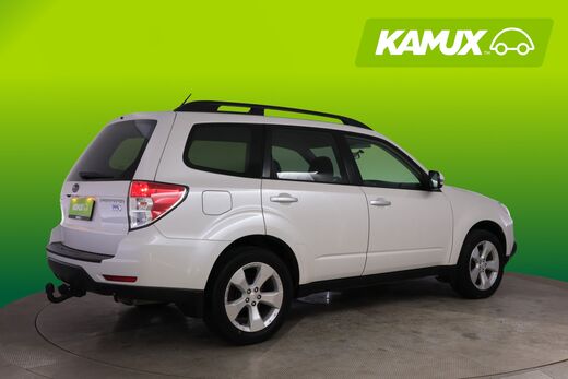 Subaru Forester vaihtoauto