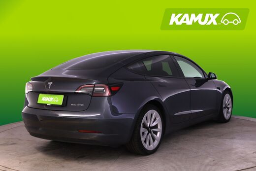 Tesla Model 3 vaihtoauto