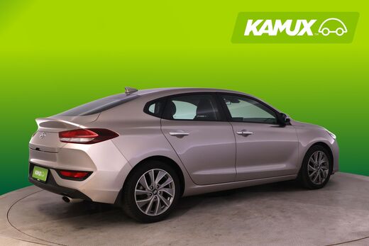 Hyundai i30 Fastback vaihtoauto