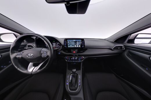 Hyundai i30 Fastback vaihtoauto