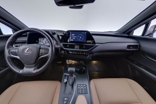 Lexus UX vaihtoauto