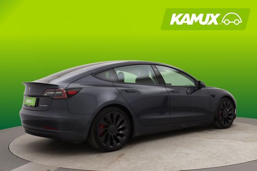 Tesla Model 3 vaihtoauto