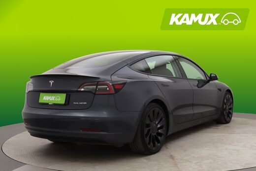 Tesla Model 3 vaihtoauto