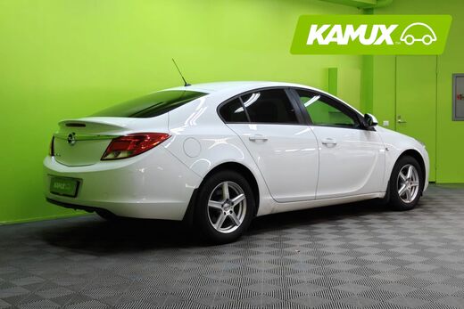 Opel Insignia vaihtoauto