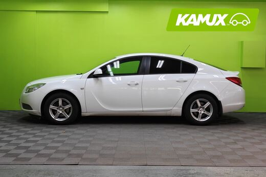 Opel Insignia vaihtoauto