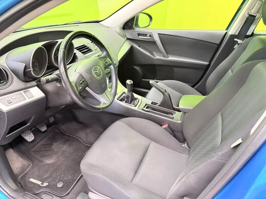 Mazda 3 vaihtoauto