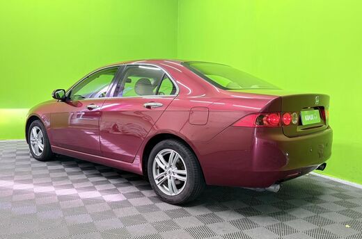 Honda Accord vaihtoauto