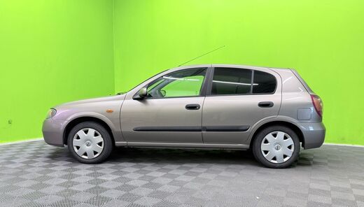 Nissan Almera vaihtoauto