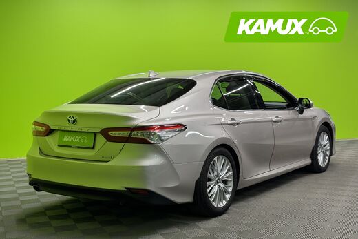 Toyota Camry vaihtoauto