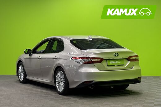 Toyota Camry vaihtoauto