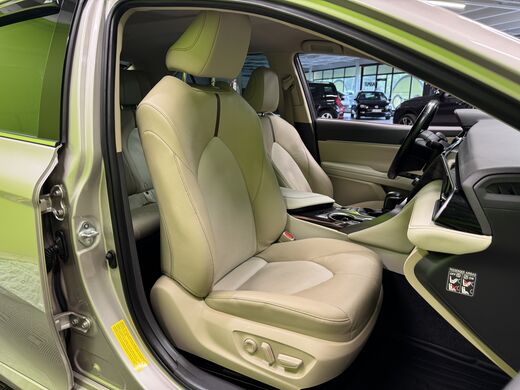 Toyota Camry vaihtoauto