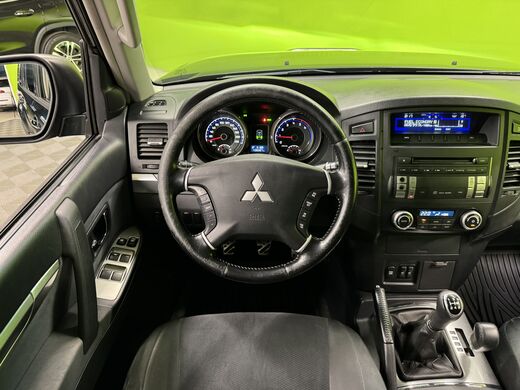 Mitsubishi Pajero vaihtoauto