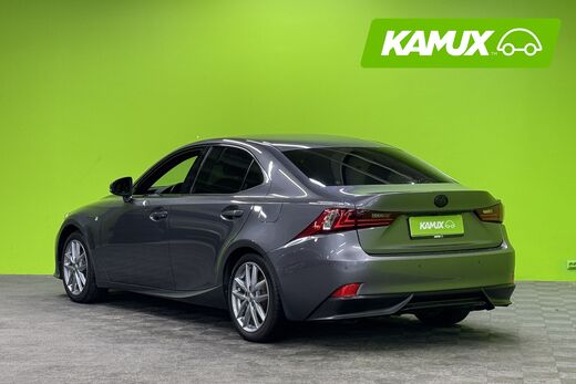 Lexus IS vaihtoauto