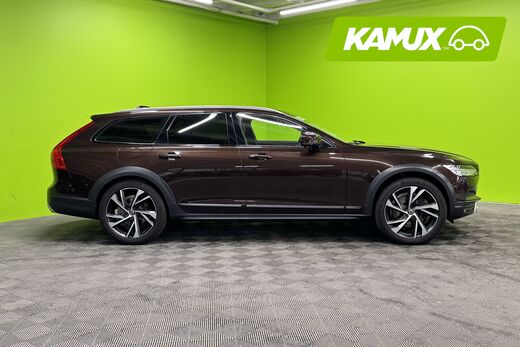 Volvo V90 Cross Country vaihtoauto