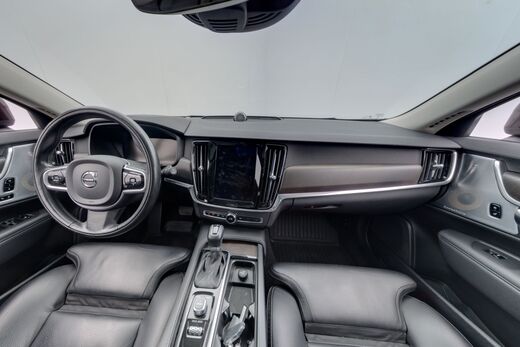 Volvo V90 Cross Country vaihtoauto