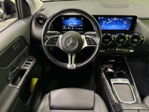 Mercedes-Benz GLA vaihtoauto