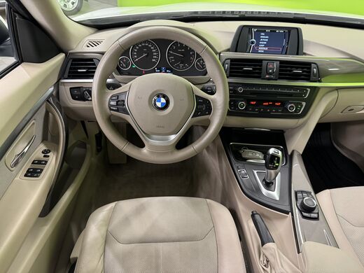 BMW 320 vaihtoauto