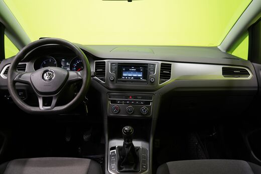 Volkswagen Golf Sportsvan vaihtoauto