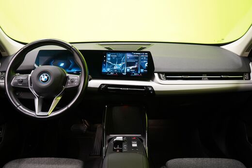BMW iX1 vaihtoauto