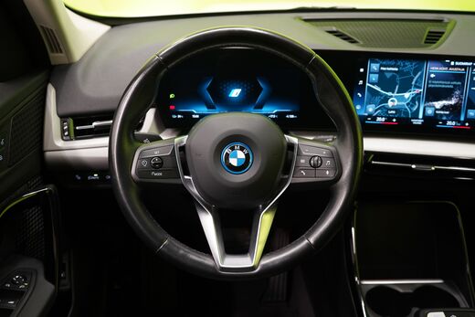 BMW iX1 vaihtoauto