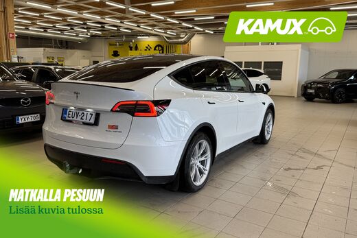 Tesla Model Y vaihtoauto