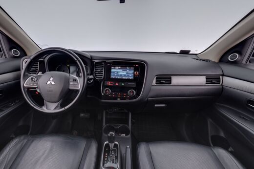 Mitsubishi Outlander vaihtoauto