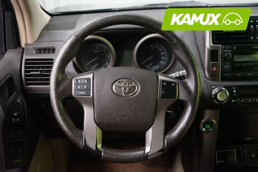 Toyota Land Cruiser vaihtoauto