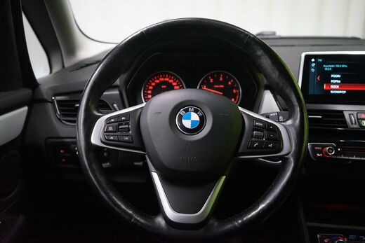 BMW 220 vaihtoauto