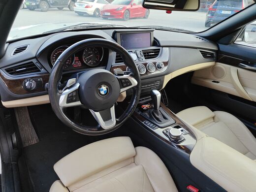 BMW Z4 vaihtoauto