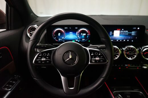 Mercedes-Benz GLA vaihtoauto