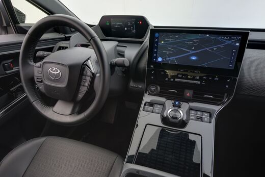 Toyota bZ4X vaihtoauto