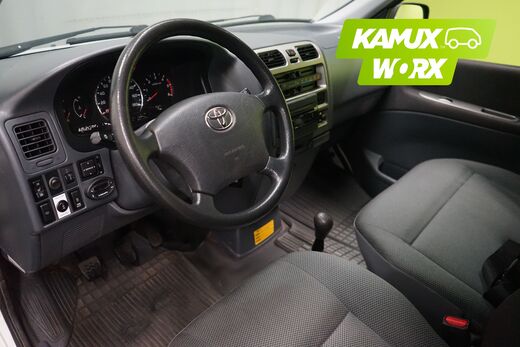 Toyota Hiace vaihtoauto