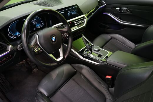 BMW 330 vaihtoauto