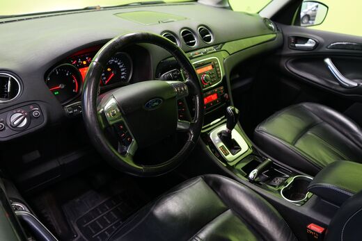 Ford Galaxy vaihtoauto