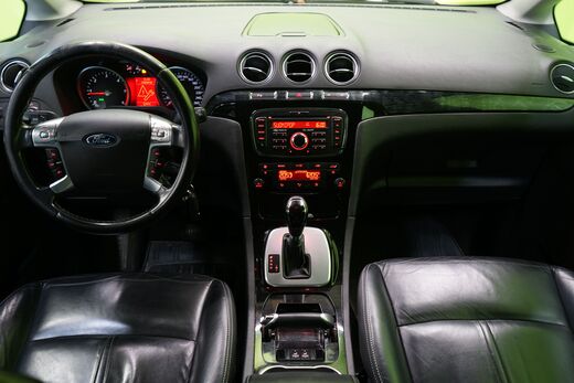 Ford Galaxy vaihtoauto